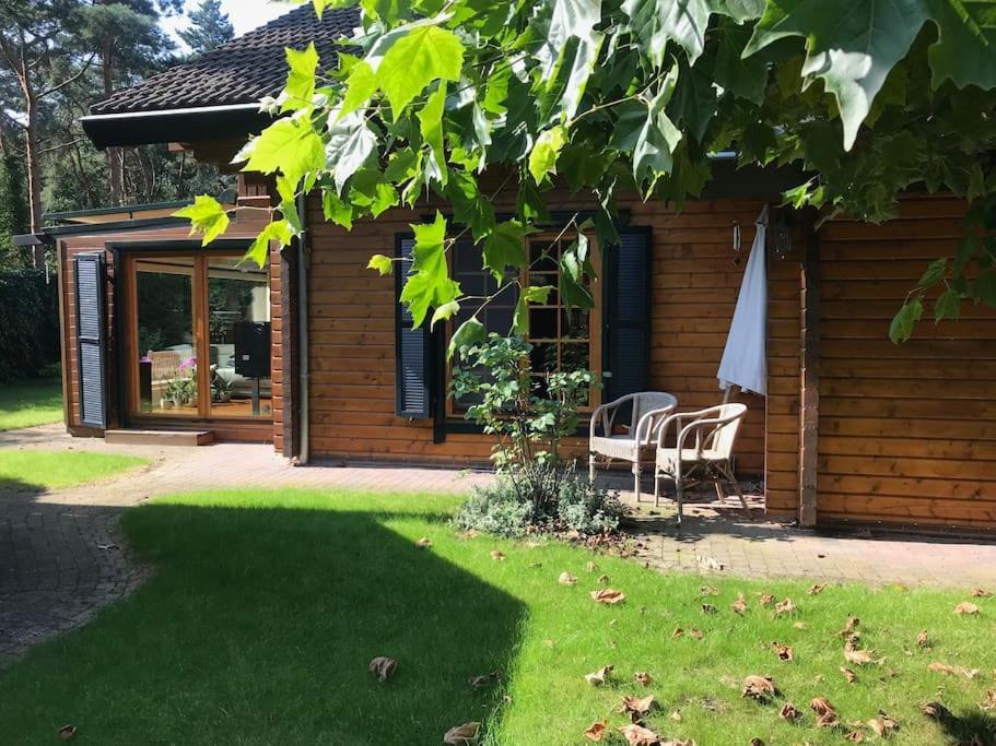 Houten Chalet/Bungalow In Het Bos, Sauna, Jacuzzi Meijel Zewnętrze zdjęcie