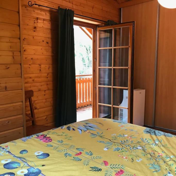Houten Chalet/Bungalow In Het Bos, Sauna, Jacuzzi Meijel Zewnętrze zdjęcie
