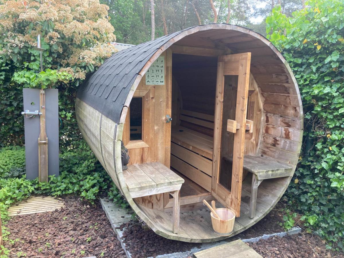Houten Chalet/Bungalow In Het Bos, Sauna, Jacuzzi Meijel Zewnętrze zdjęcie
